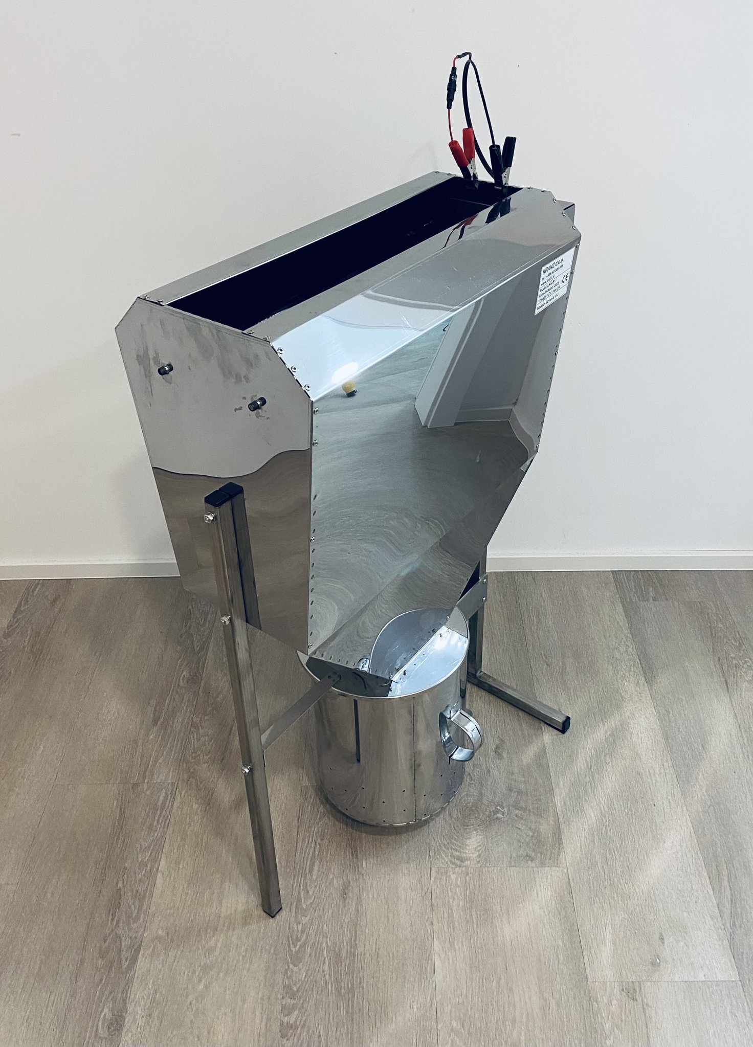 Dispositif d'écartement des abeilles 2